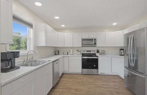 Galax House | NEW! Galax 5BR Home Near Blue Ridge - Sleeps 6