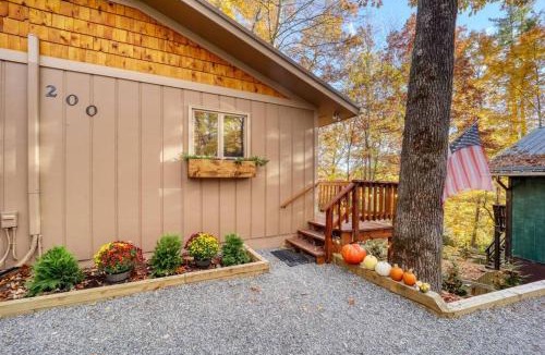 Newland House | New Listing 4BD3BA Pine Haven Getaway