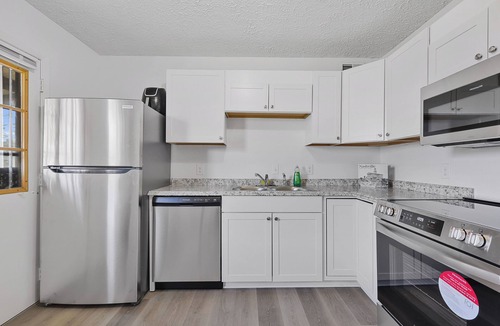 Nashville House | New listing, fully furnished, professionally managed, intro rates in Nashville!