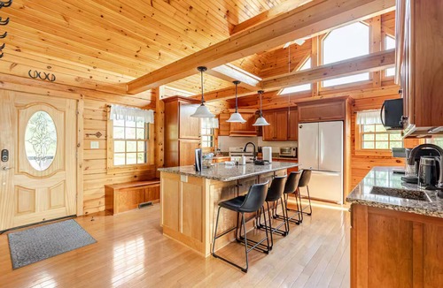 Bostic Cabin | NEW Luxury Mountain Cabin with Stunning Sunset Views