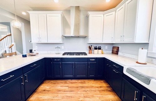 Ocean Hill House | New/Oceanside/Pool/Hot Tub/Tiki Bar/7minwalk2Beach