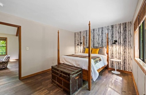 Lake Lure House | NEW! Peak Retreat- Lake Lure- Family Friendly!