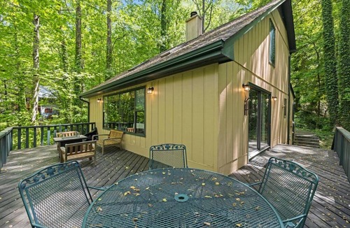 Lake Lure House | NEW! Peak Retreat- Lake Lure- Family Friendly!