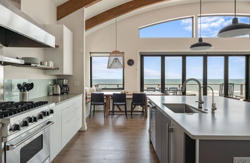 Carolina Beach House | New! Pool! Sleeps 14, Sol de Mar Oceanfront, huge views, modern, duplex unit A