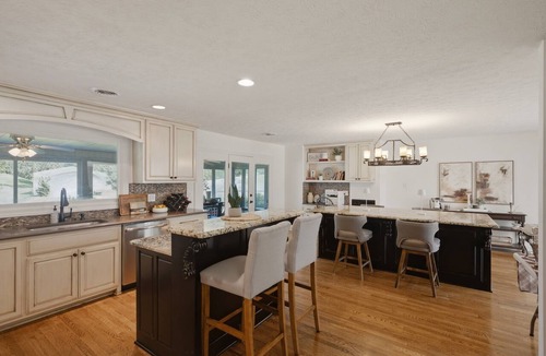 Nashville House | NEW! Unwind by the Fireplace in North Nashville