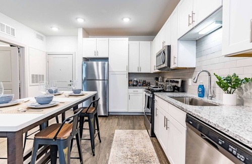 Southwest Raleigh House | New Upscale Home w/ Delicate Touches near Downtown