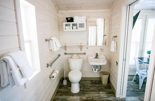 Steele Creek House | New Waterfront Cabin on the Large Sundeck #24 cabin