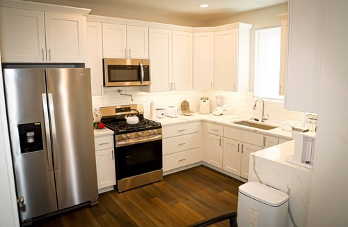 Hayes House | Newly Built: Mins from downtown, Duke, NCCU, NCSTATE, UNC,DPAC ,Bulls,Canes