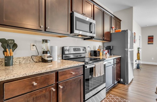 Greensboro Condo | Newly Constructed Modern Townhome