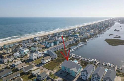 North Carolina Coast House | Newly Renovated Beach Condo with STUNNING Water Views! Monthly and Weekly Specials!