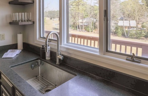 Pinehurst Apartment | Newly Renovated, Modern, Luxurious - 7 beds