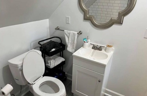 Garner Apartment | Newly renovated private studio