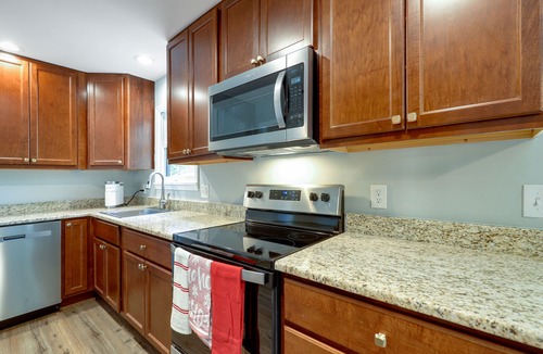 Northwest Raleigh House | Newly Renovated Private Retreat in North Raleigh!