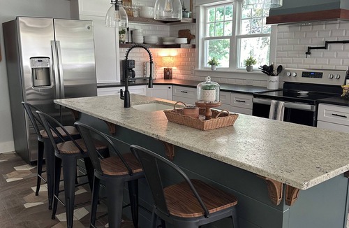 East Flat Rock House | Newly Renovated home just minutes from Downtown Hendersonville.