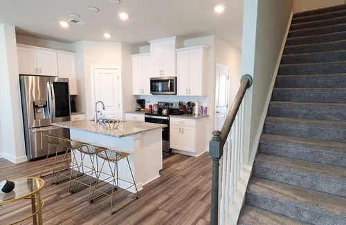 Oakdale House | Nicknamed The Blue Oasis for its elegant decor and cozy atmosphere.