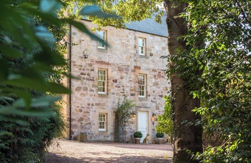 Dalkeith House | nnLuxury Private Scottish Estate 20 Mins to Edinburgh City Centre ,Sauna & Hotub