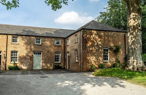 York House | No. 5 - Chestnut Cottage - Pass the Keys