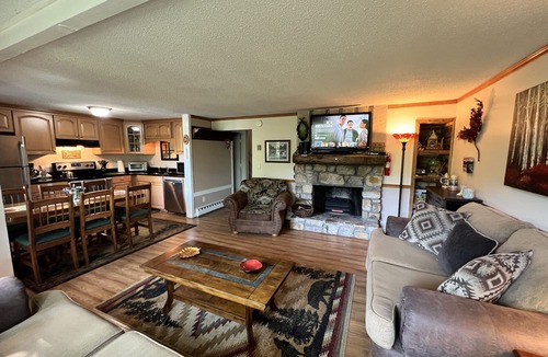Sugar Mountain Condo | 'Nob Nest' - Perfect location, Close to Everything