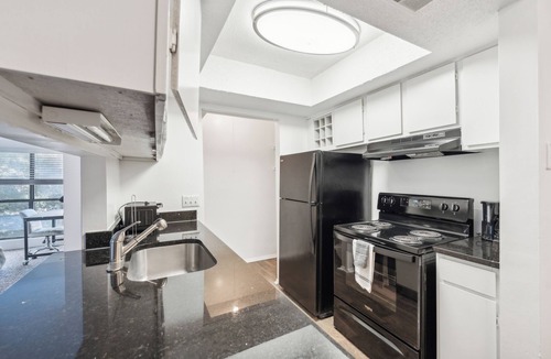 Winston - Salem Apartment | Northcliffe 1107 I Fully Furnished 2 Bedroom 2 Ba