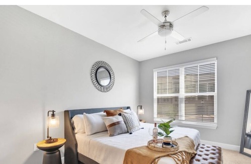 Paw Creek Apartment | Northlake Gem minutes from Uptown