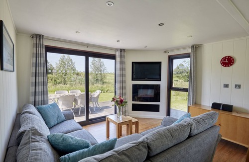 Frome Cabin | Nunney Lodge - A peaceful, rural retreat on the outskirts of Frome, near Longleat Safari Park and Ba