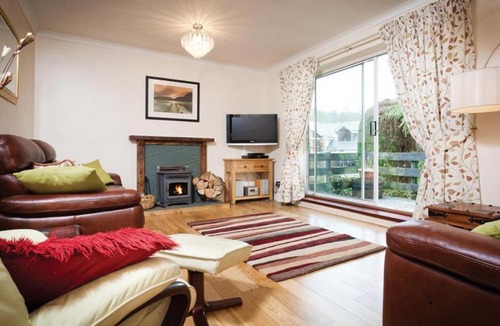 Lakeside House | Nutwood