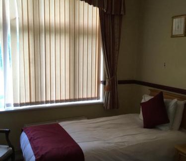 Ely House | Nyton Hotel