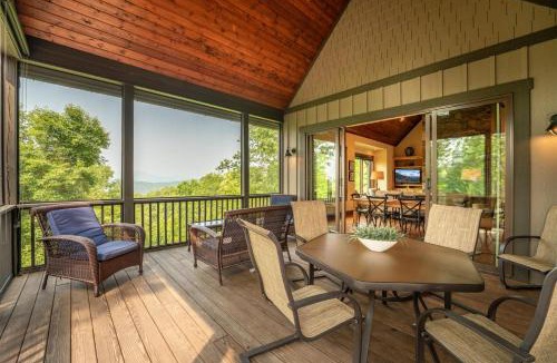 Pisgah Forest House | Oak Cottage in Sutton Knob