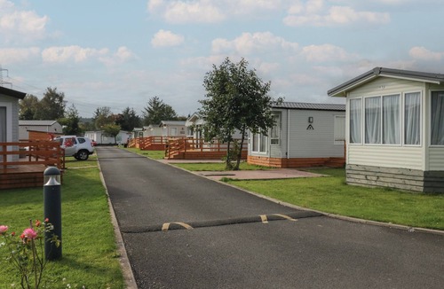 Denny Cottage | Oak