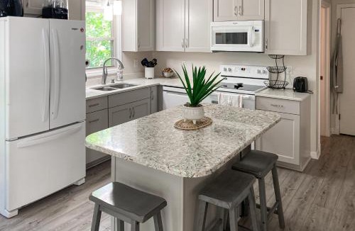 Emerald Isle House | Oaks by the Sea