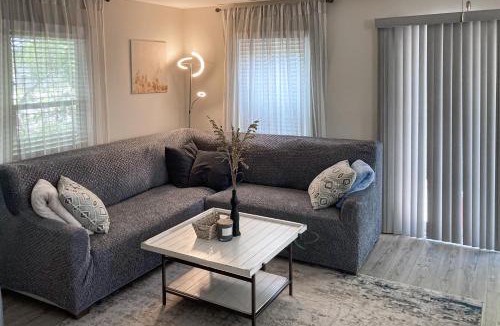 Emerald Isle House | Oaks by the Sea