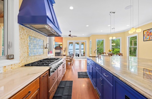 Cornelius House | Oasis at Lake Norman LKN, 20 min from CLT uptown