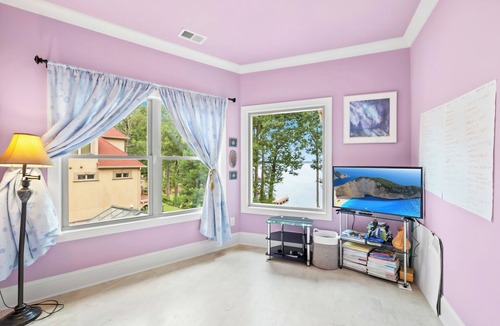 Cornelius House | Oasis at Lake Norman LKN, 20 min from CLT uptown