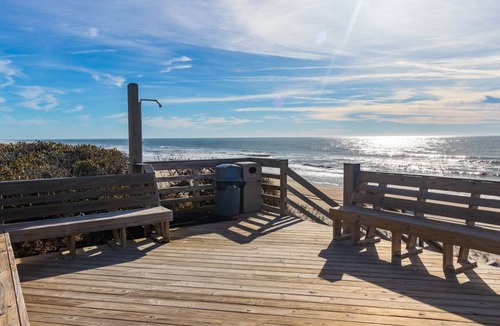Indian Beach Condo | Ocean Club condo, 3 bedrooms, ocean side, ocean view, pool