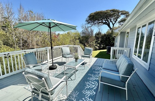 Pine Knoll Shores House | Ocean Sound