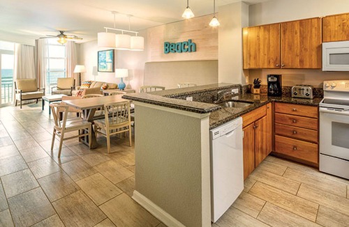 Ash Condo | Ocean View! 5 pools & 8 hot tubs! Spacious-modern decor! Beachfront High-rise!