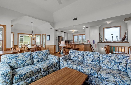Frisco House | Oceanfront 5 bedroom home in Frisco!
