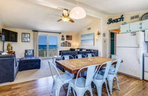 Colington House | Oceanfront 5010 - Once Upon A Tide: 4-bedroom retreat in Kill Devil Hills, NC