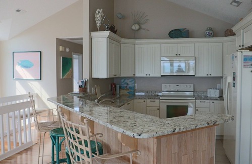 Emerald Isle House | Oceanfront 5BR w/Private Pool, Deck & Beach Access
