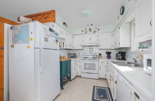 Rodanthe House | Oceanfront 7041- Duck Dog: 4-Bedroom House in Rodanthe, NC