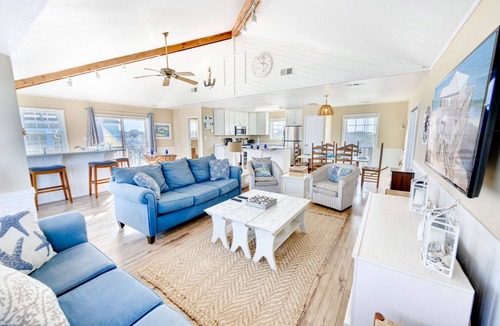 Rodanthe House | Oceanfront and Dog Friendly Home Right on the Beach w/Screened Porch