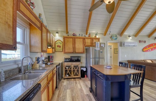Surf City Cottage | Oceanfront Bliss on Topsail Island