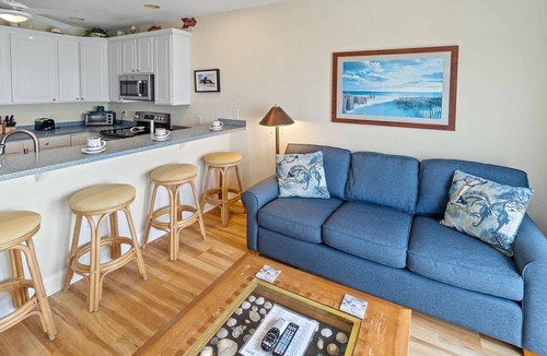 Hatteras Condo | Oceanfront Condo w/Private Balcony, Resort Pool, Hot Tub, Elevator, Clubhouse