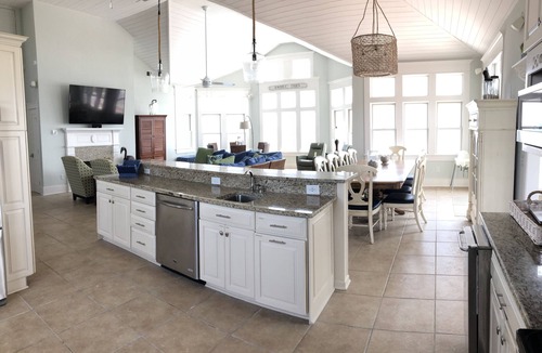 Pine Island House | OCEANFRONT Corolla-11 BDRMs-8 Mstrs-Pool,Theater,Elevator, BEAUTIFUL!