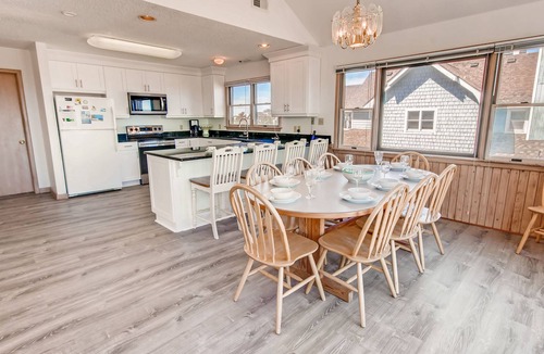Salvo House | Oceanfront Dog Friendly Home with Private Pool, Hot Tub, Game Room, Basketball