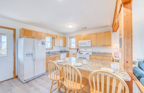 Avon House | Oceanfront Dog Friendly Home w/Saltwater Pool, Hot Tub, Cabana, and Tiki Bar