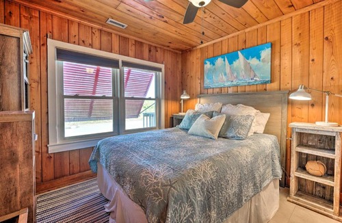 Surf City House | Oceanfront Family Cottage with Beach Access!