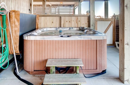 Rodanthe House | Oceanfront Home on the Beach w/Private Pool, Hot Tub, and Poolside Lounge