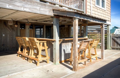 Rodanthe House | Oceanfront Home on the Beach w/Private Pool, Hot Tub, and Poolside Lounge