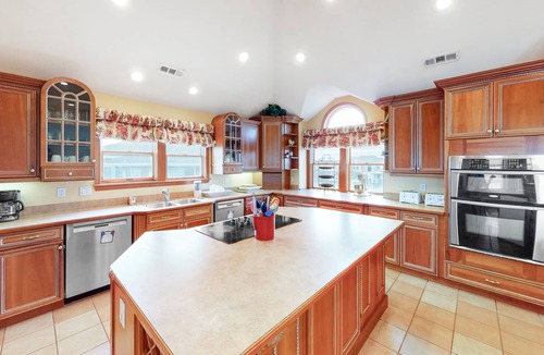 Ocean Hill House | Oceanfront home w/heated pool, hot tub, elevator & rec room w/pool table